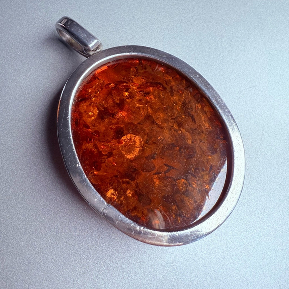 MASSIVE 53.21 CT Baltic Honey Amber Bypass Sterling Silver Oval VTG Pendant MCM - Picture 8 of 9